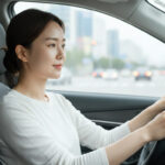 운전자보험 가입한 여성 운전자